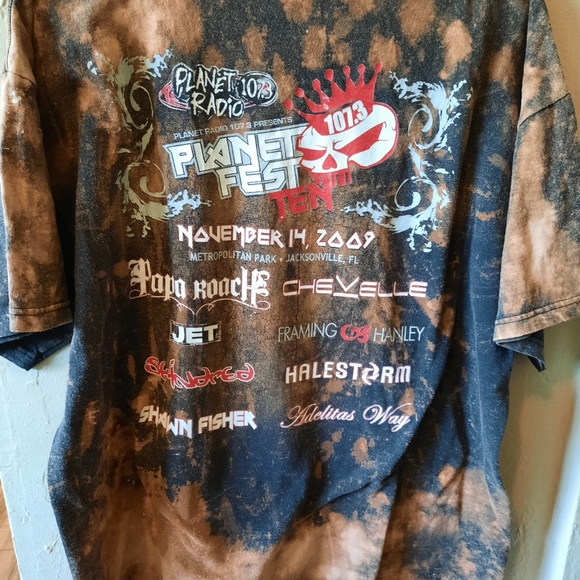 Mens size XL Short Sleeve Shirt. - Picture 2 of 3